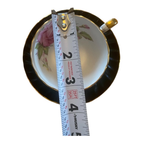 Vintage Aynsley Swirl style Rose Pattern teacup & saucer set - Picture 9 of 16